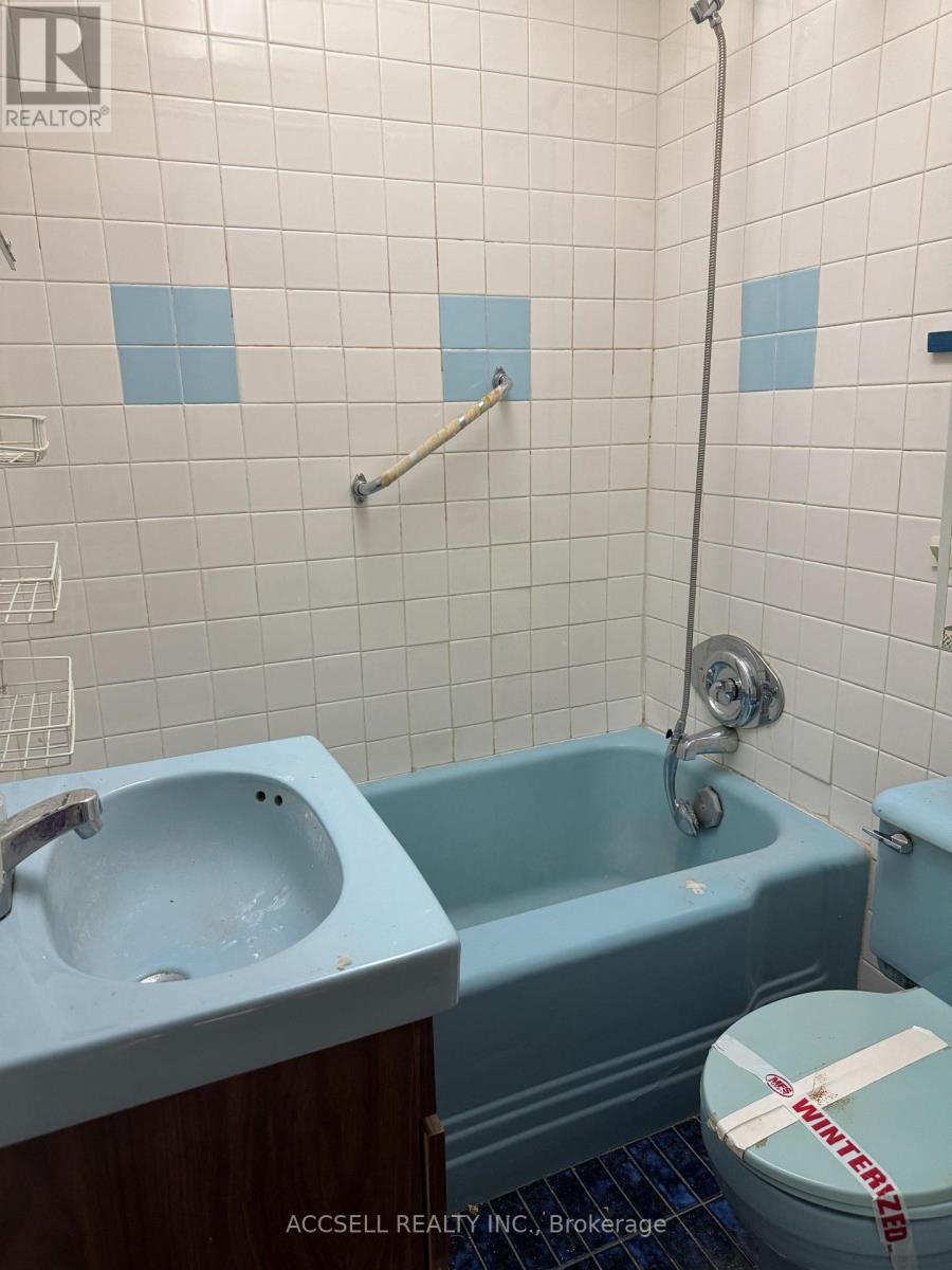 103 Donside Drive Property Photo 6