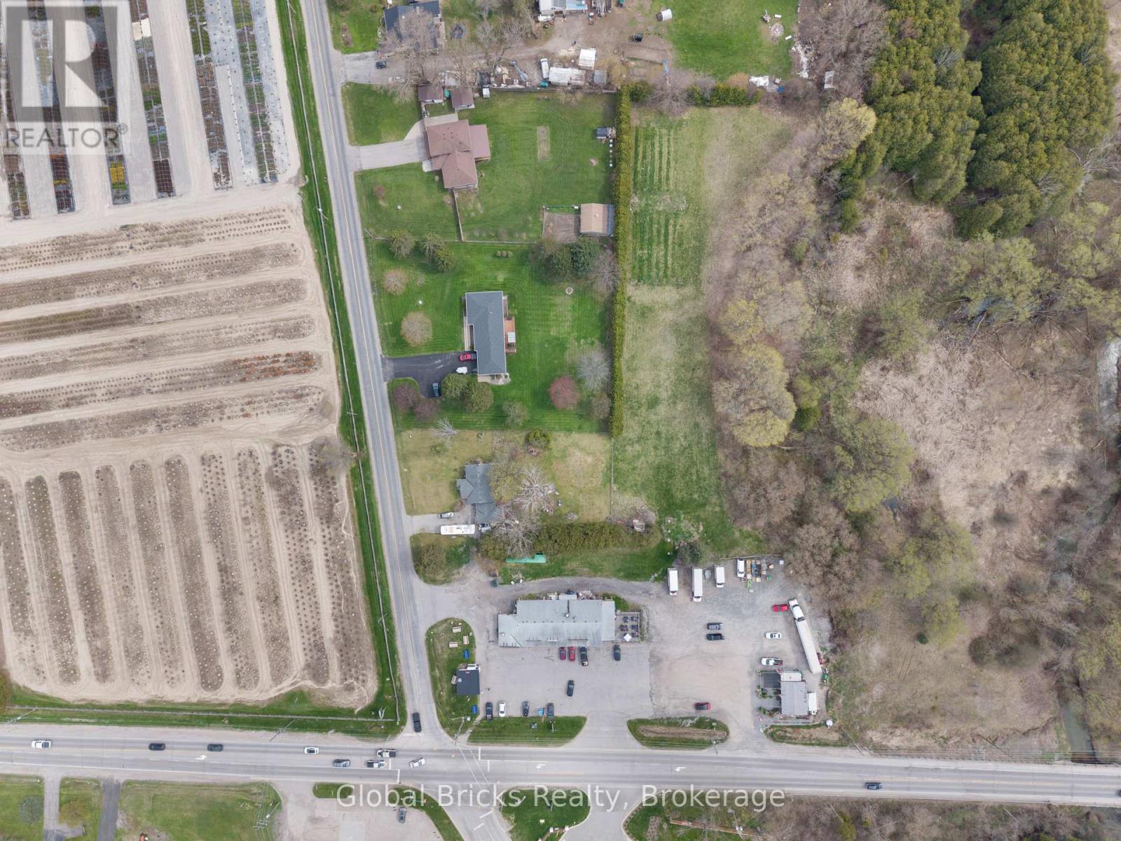 2363 Taunton Road Property Photo 1