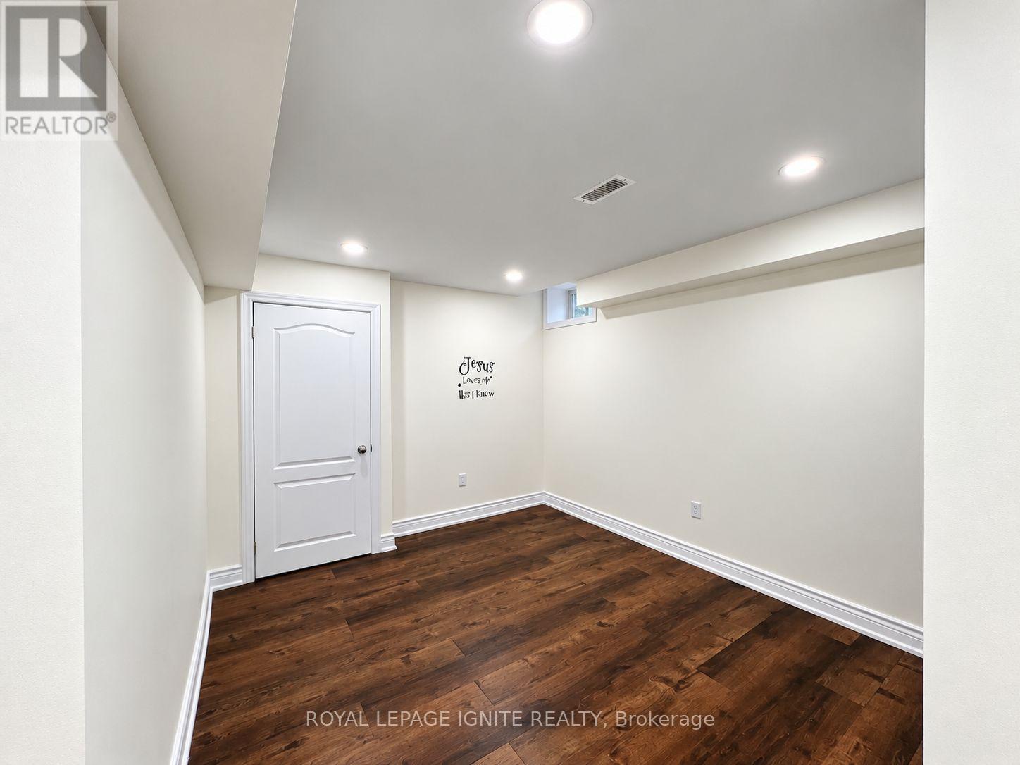 7 Aquilina Court Property Photo 12