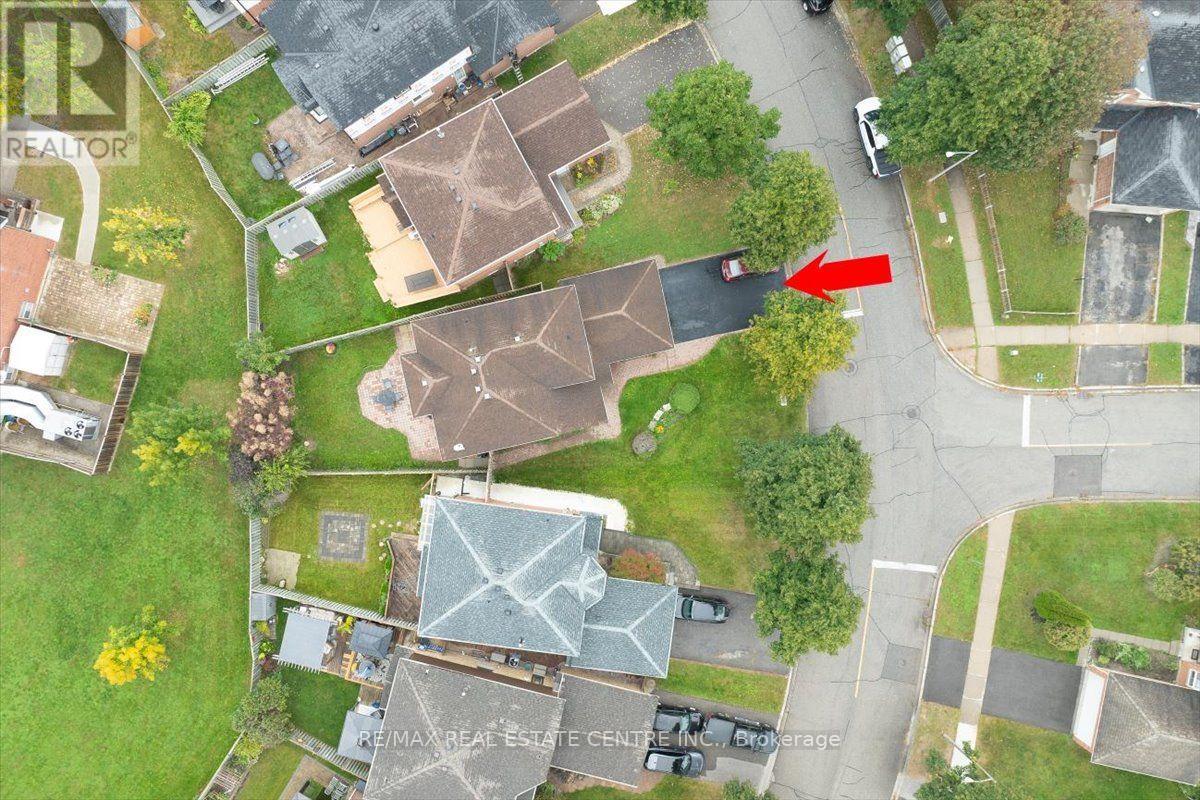 257 Wright Crescent Property Photo 46