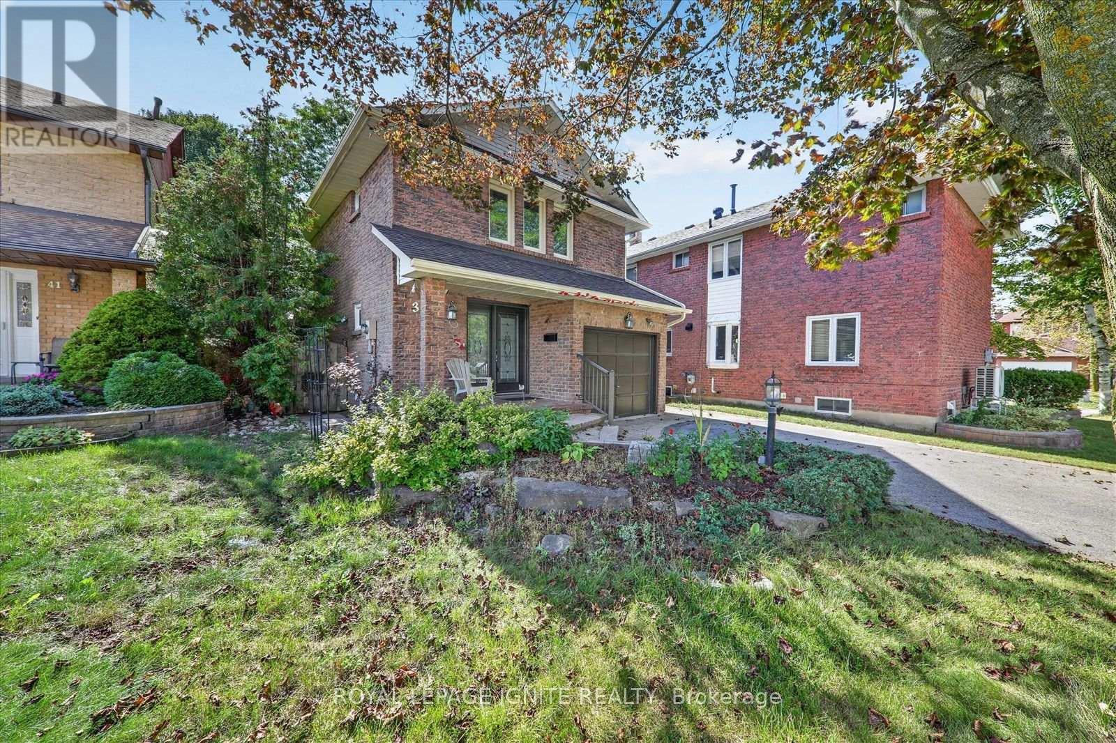 39 Longfellow Court Property Photo 3