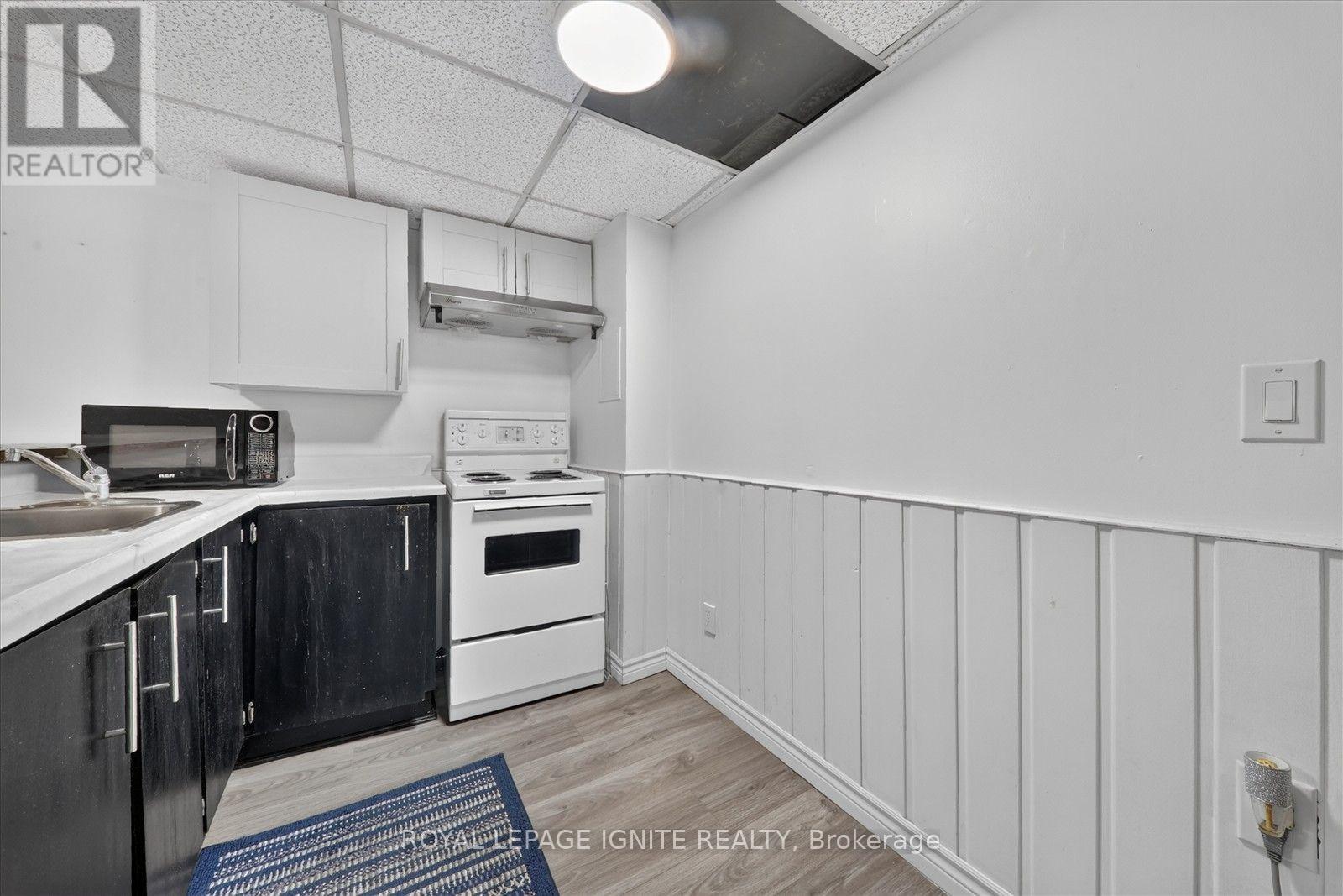 39 Longfellow Court Property Photo 10