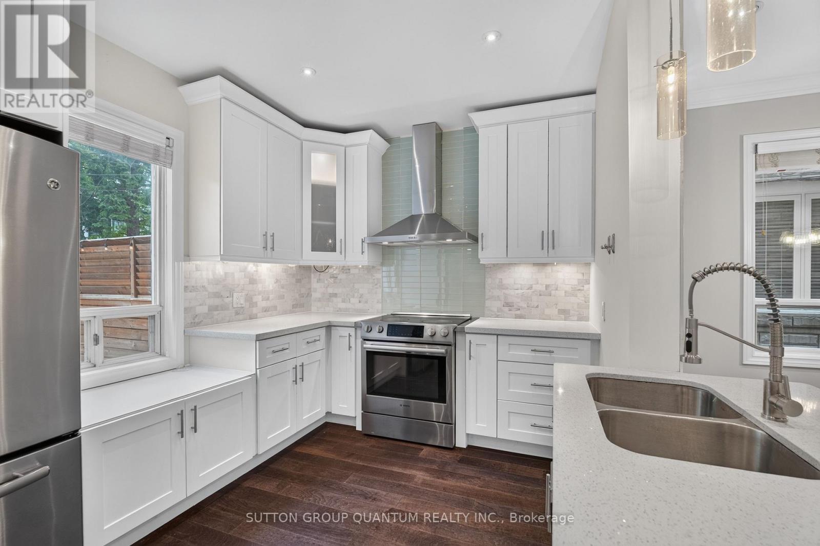 693 Greenwood Avenue Property Photo 13