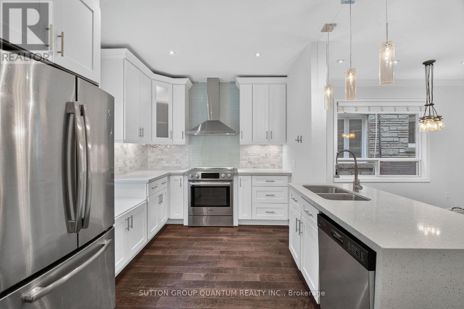 693 Greenwood Avenue Property Photo 14