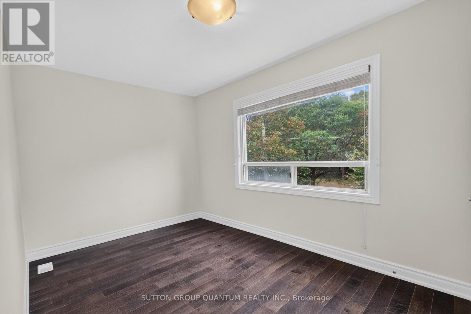 693 Greenwood Avenue Property Photo 25