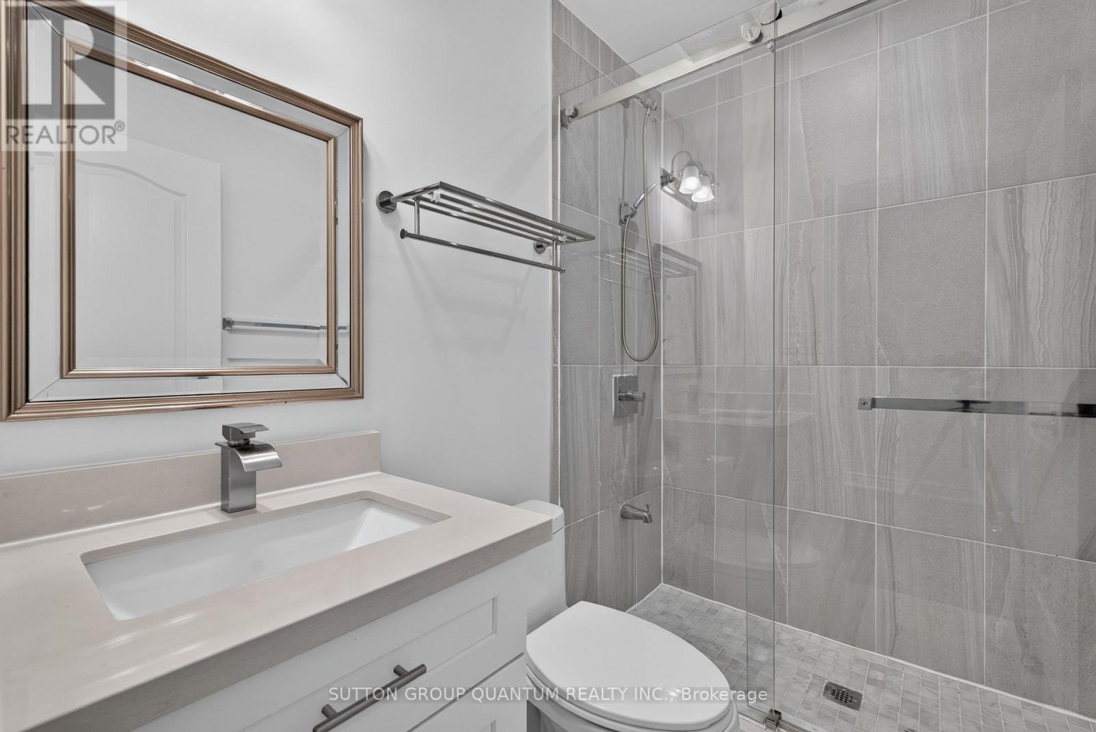 693 Greenwood Avenue Property Photo 27