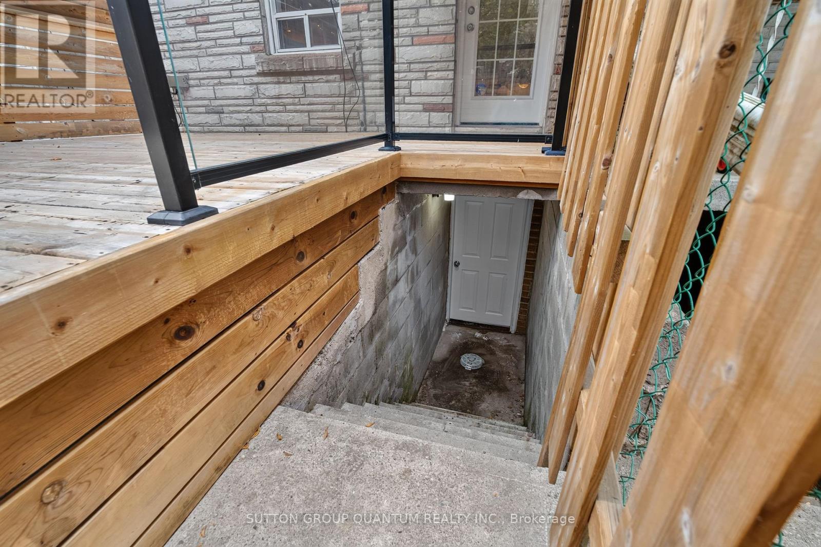 693 Greenwood Avenue Property Photo 37