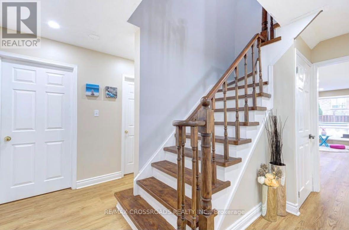11 Murkar Crescent Property Photo 5