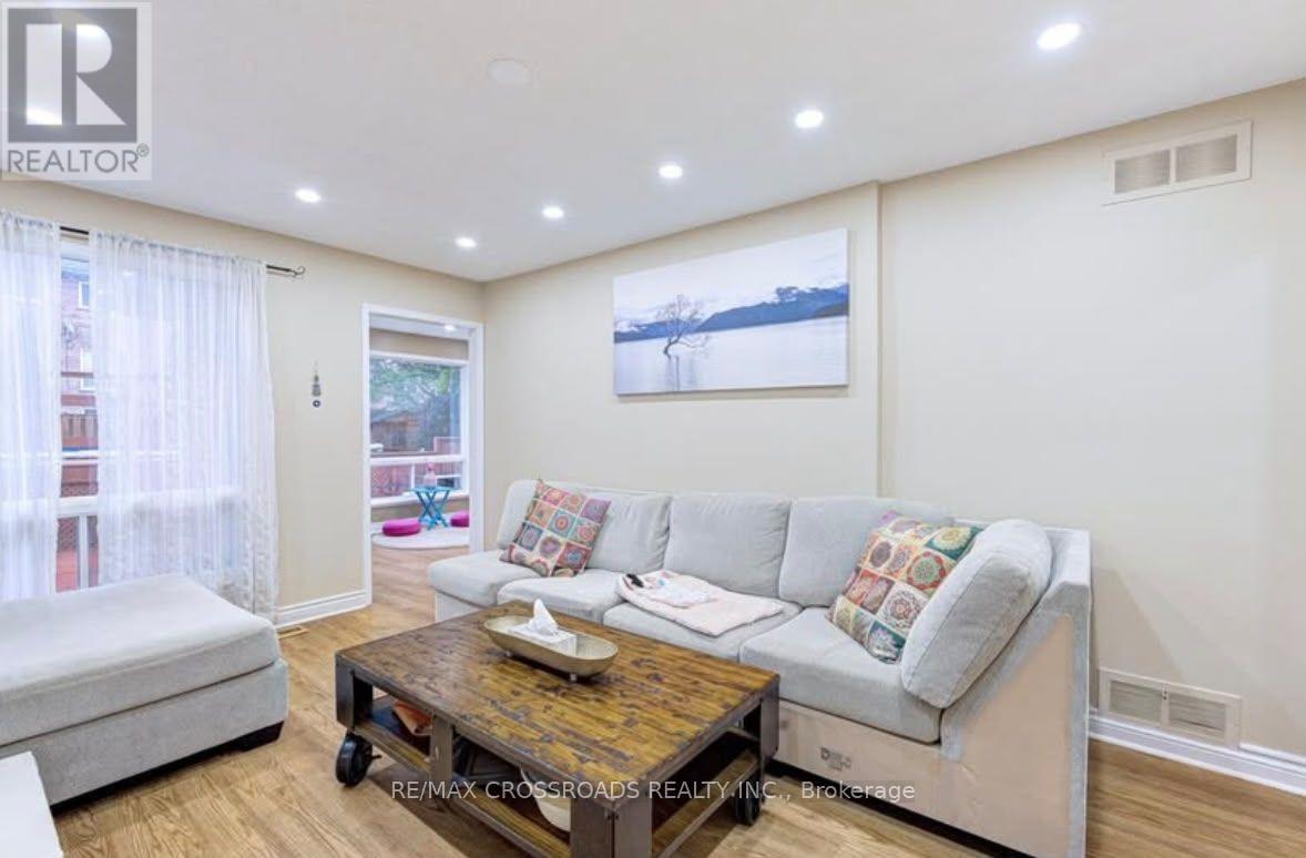 11 Murkar Crescent Property Photo 22