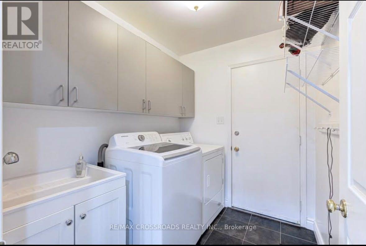 11 Murkar Crescent Property Photo 25