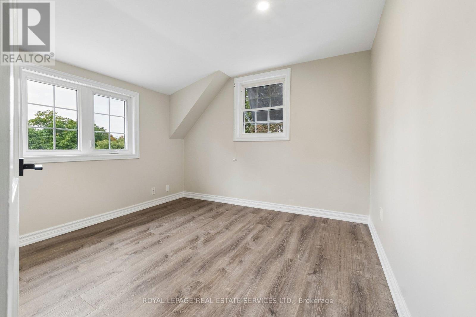 5290 Old Brock Road Property Photo 23