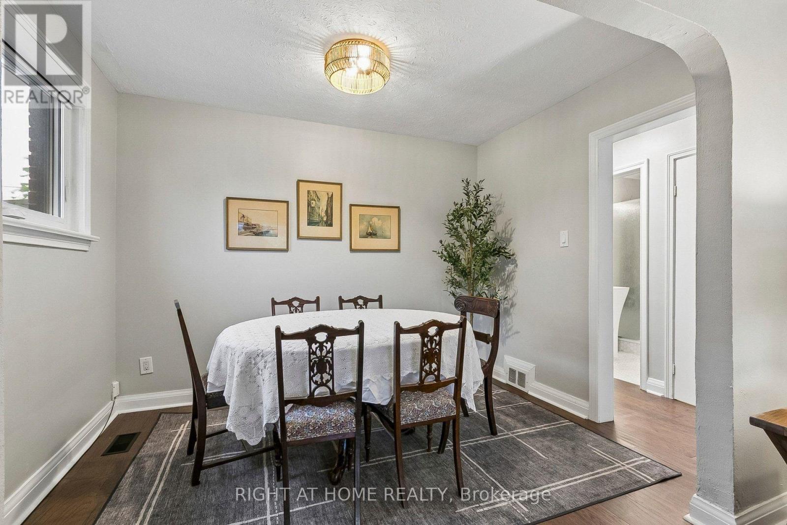 19 Flempton Crescent Property Photo 10
