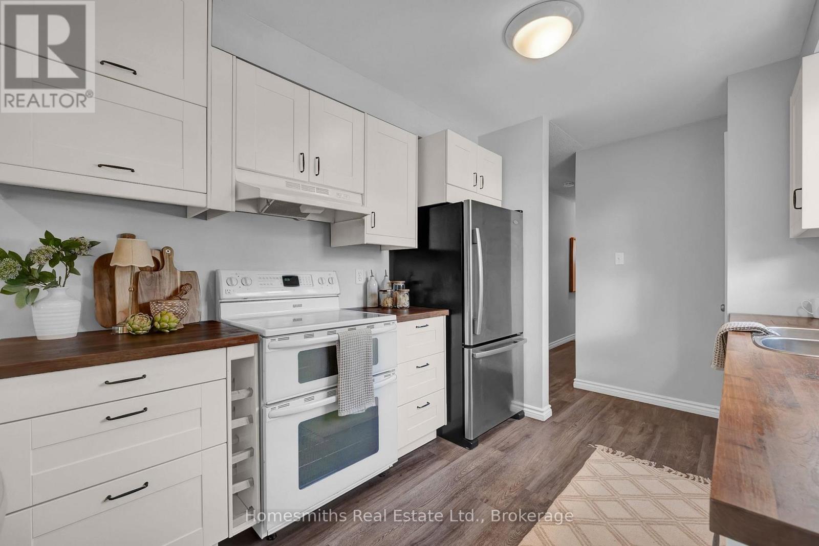 3 Thomas Street Property Photo 19