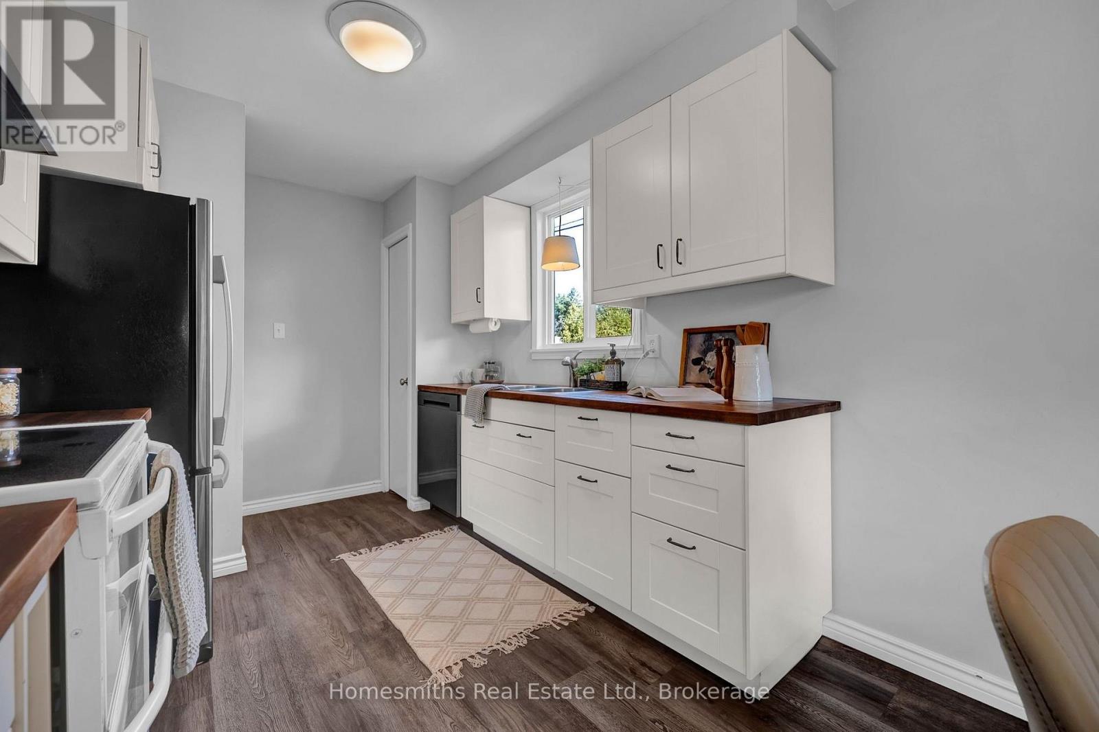 3 Thomas Street Property Photo 20