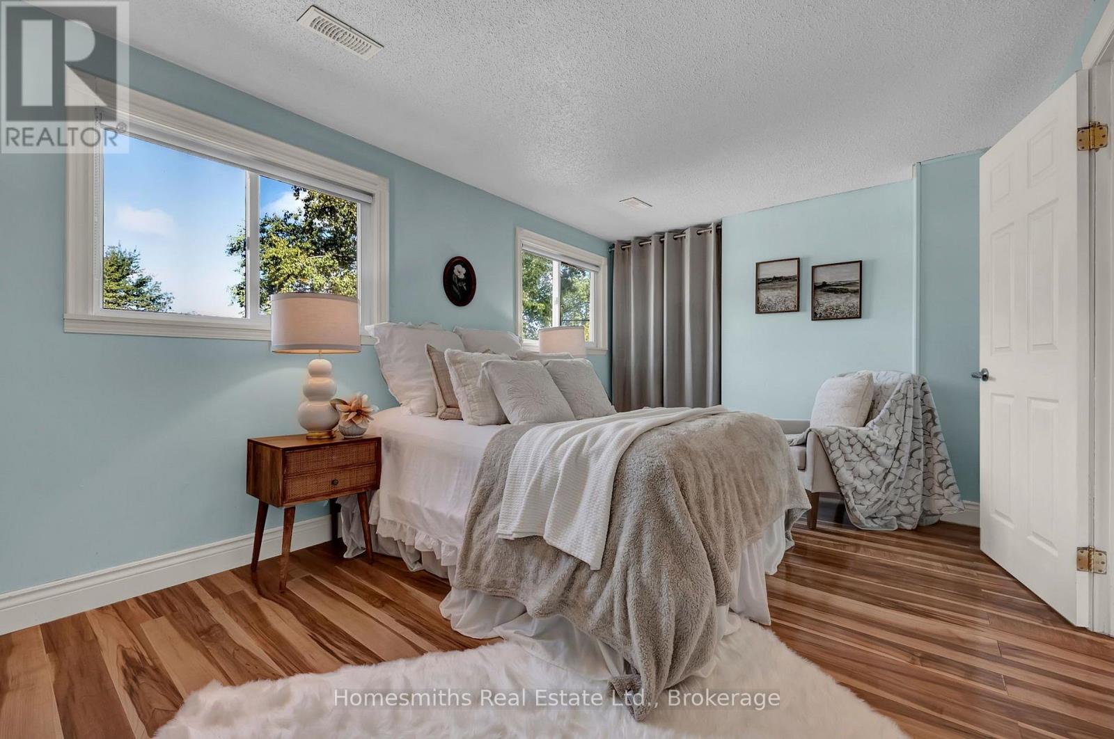 3 Thomas Street Property Photo 24