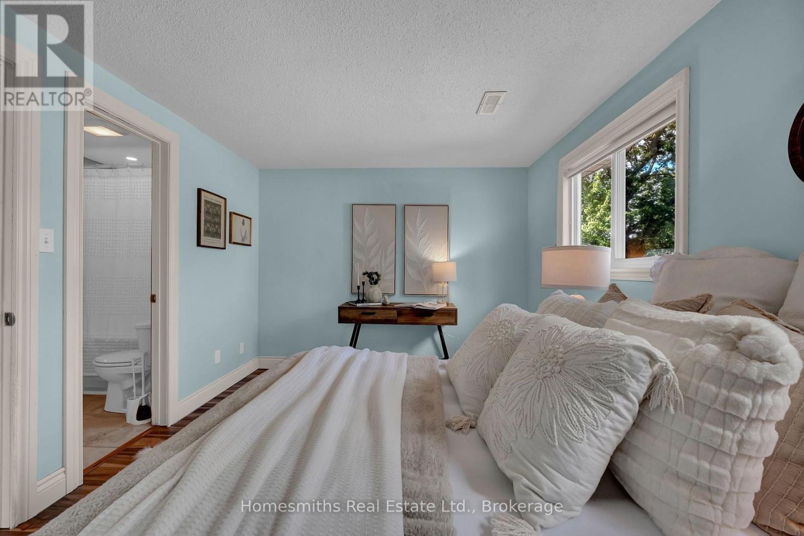 3 Thomas Street Property Photo 28