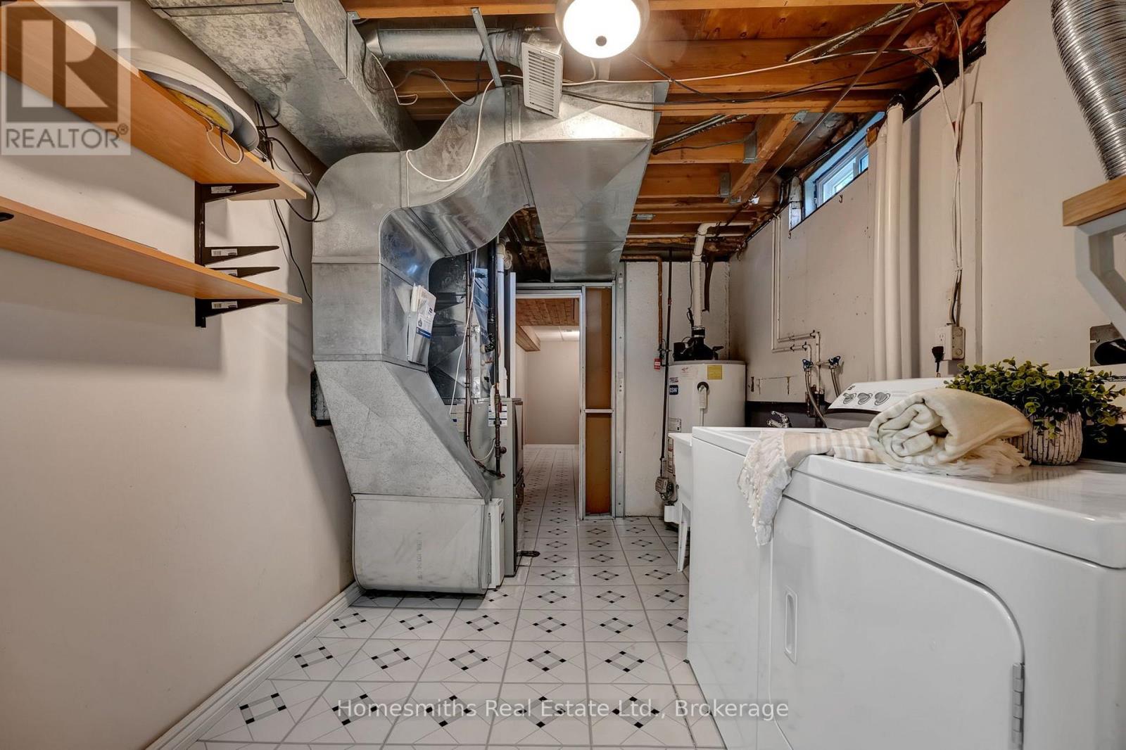 3 Thomas Street Property Photo 39