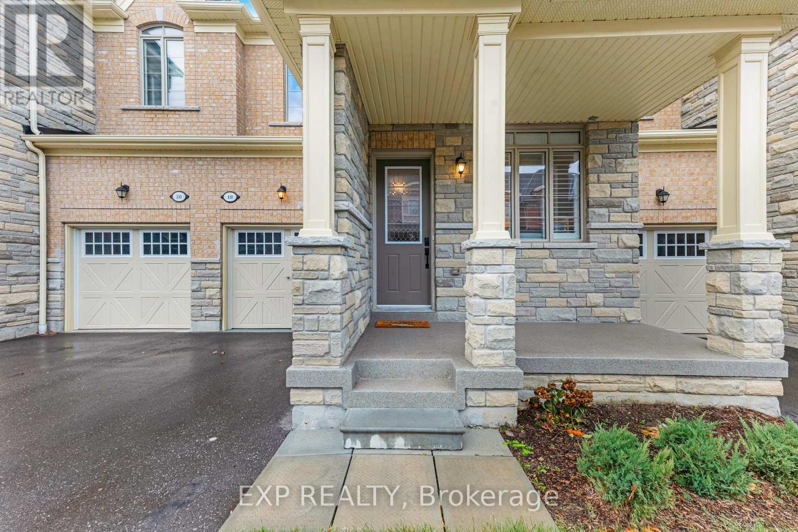 18 Hough Lane Property Photo 3