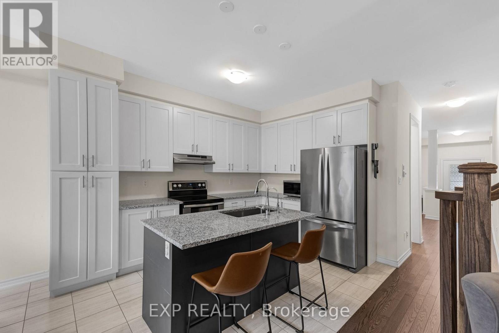 18 Hough Lane Property Photo 10