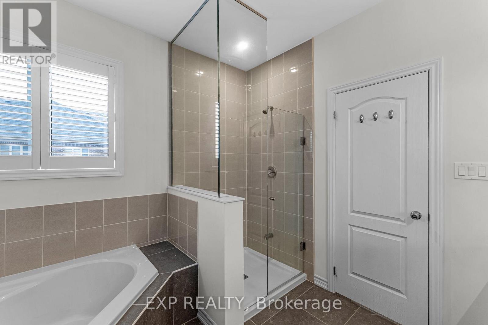 18 Hough Lane Property Photo 26