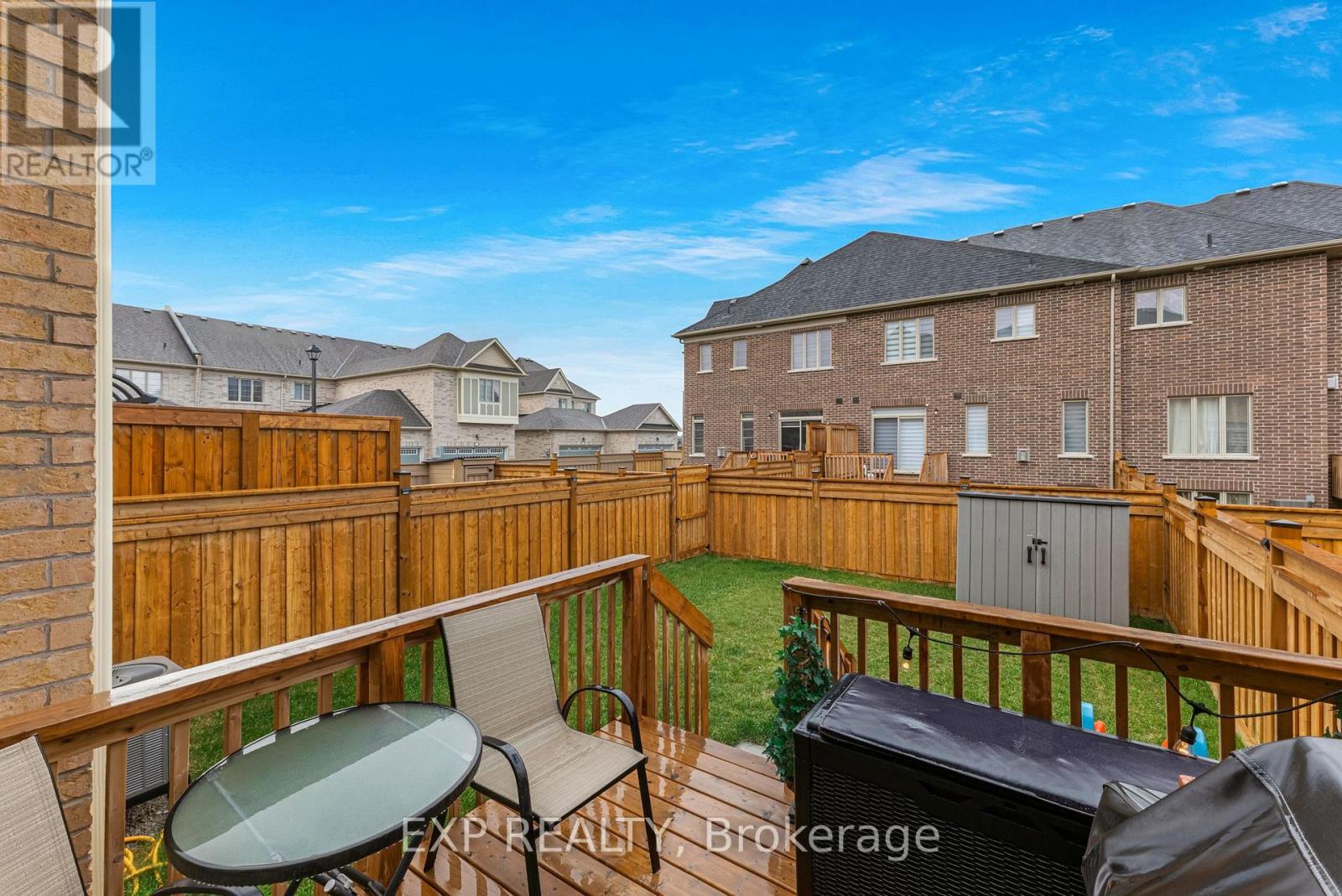 18 Hough Lane Property Photo 38