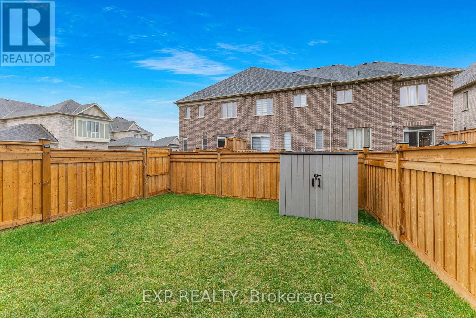 18 Hough Lane Property Photo 40