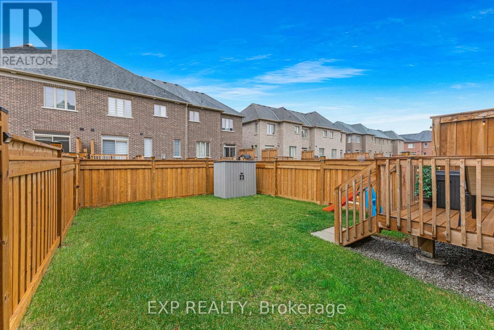 18 Hough Lane Property Photo 42