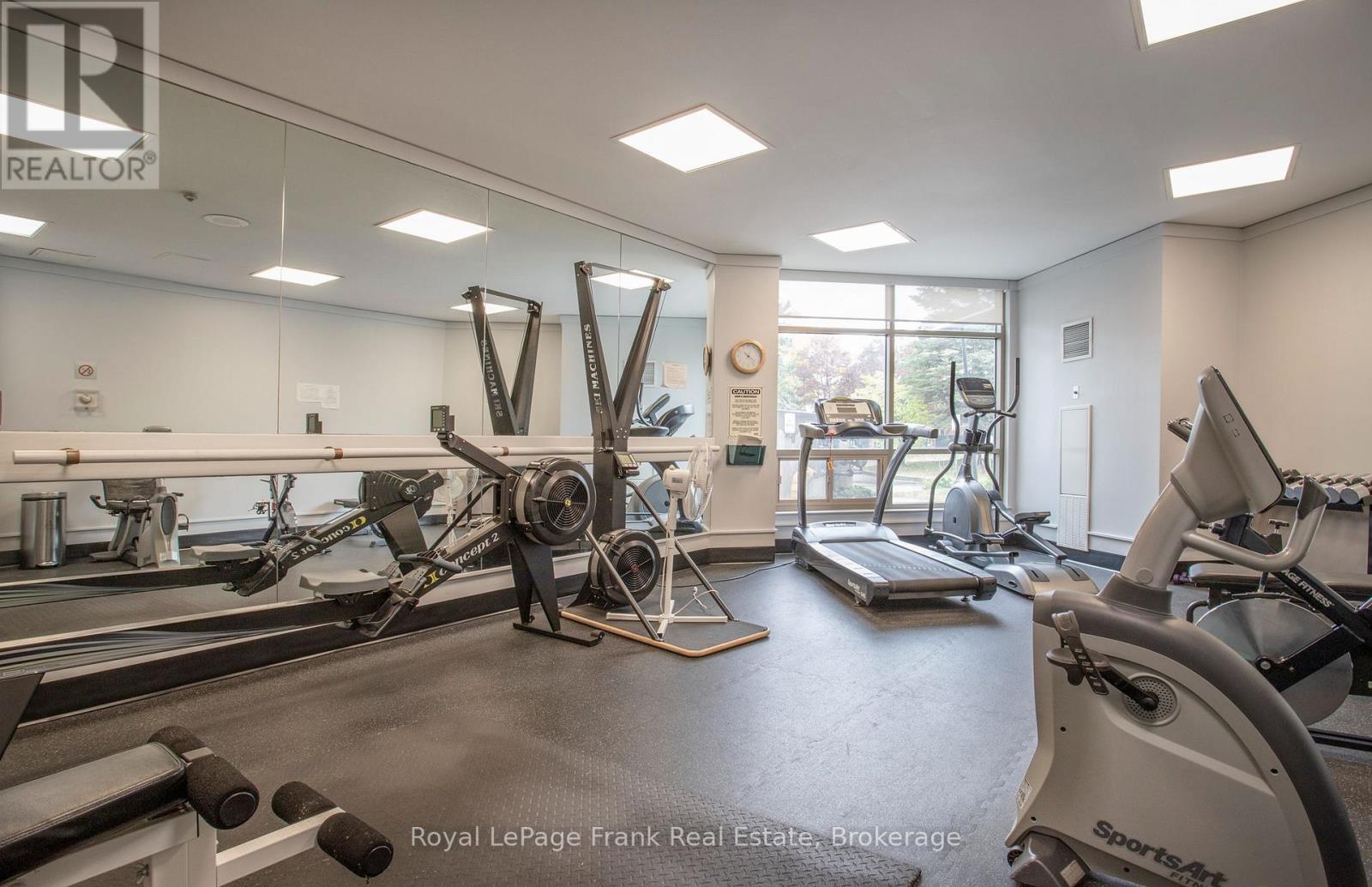 213 - 712 Rossland Road E Property Photo 25