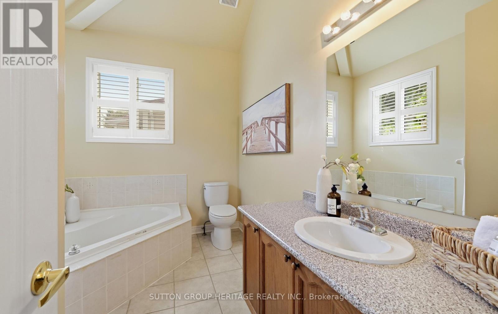 35 Kimberly Drive Property Photo 14