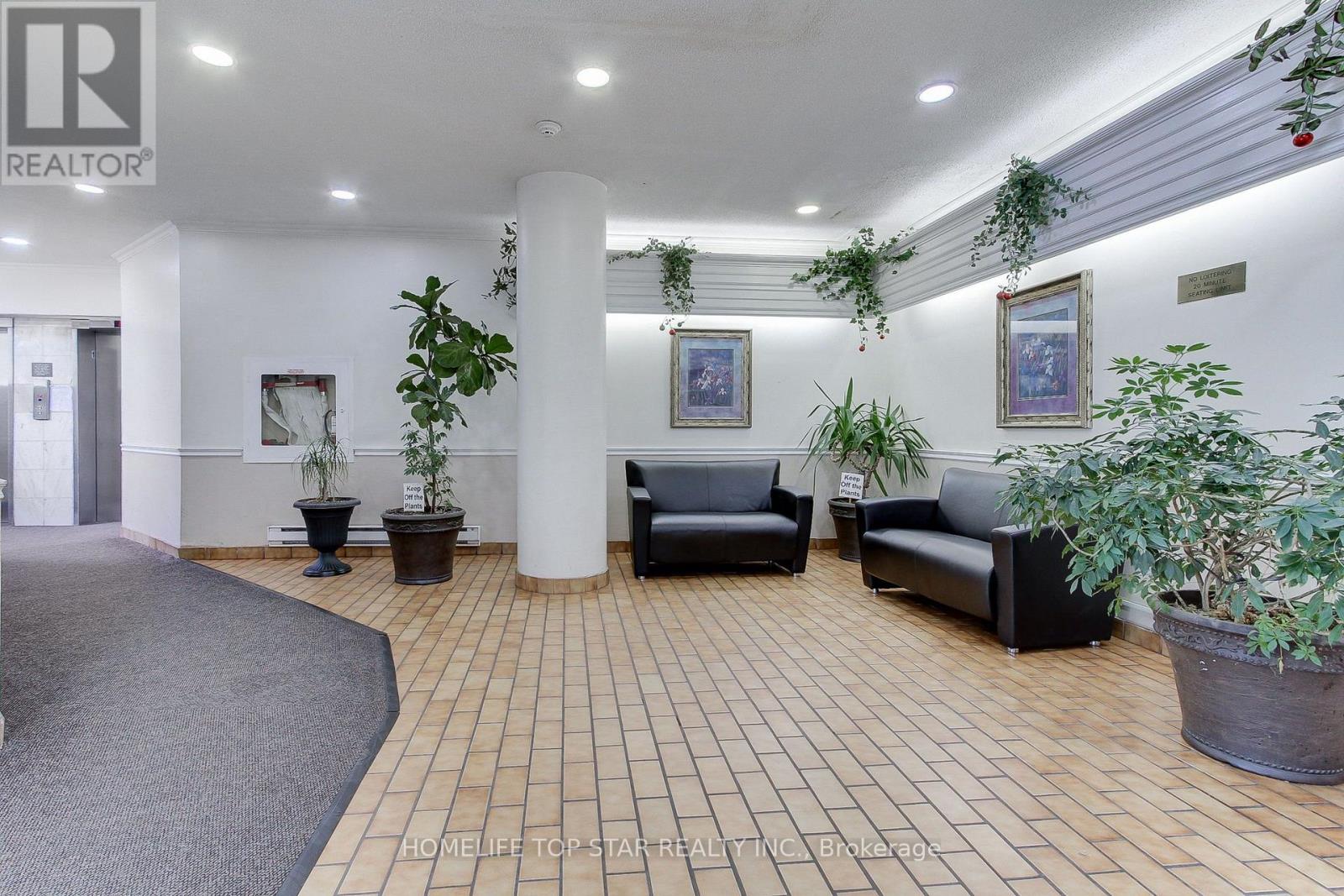 613 - 5580 Sheppard E Avenue Property Photo 5