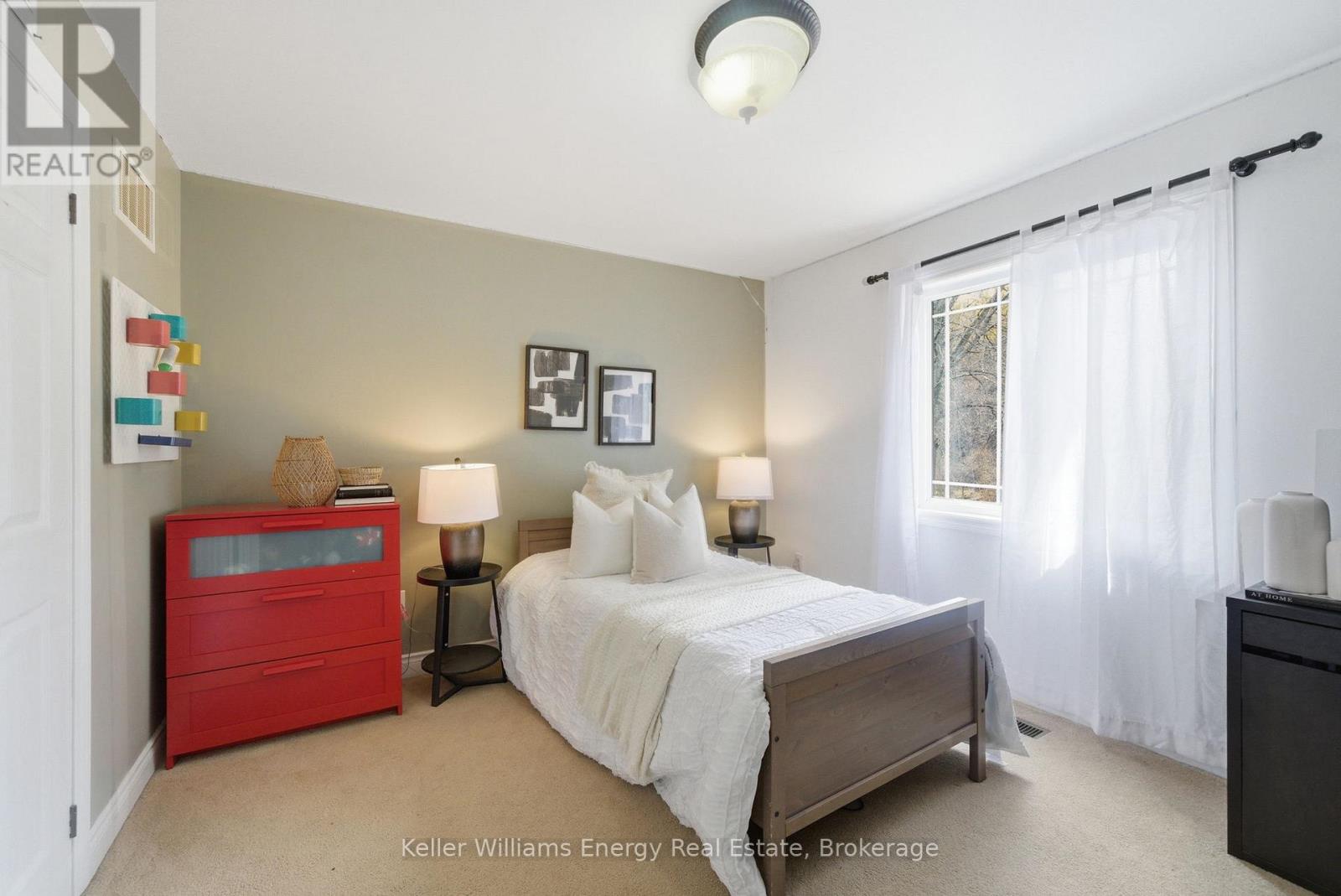332 Carnegie Beach Road Property Photo 18