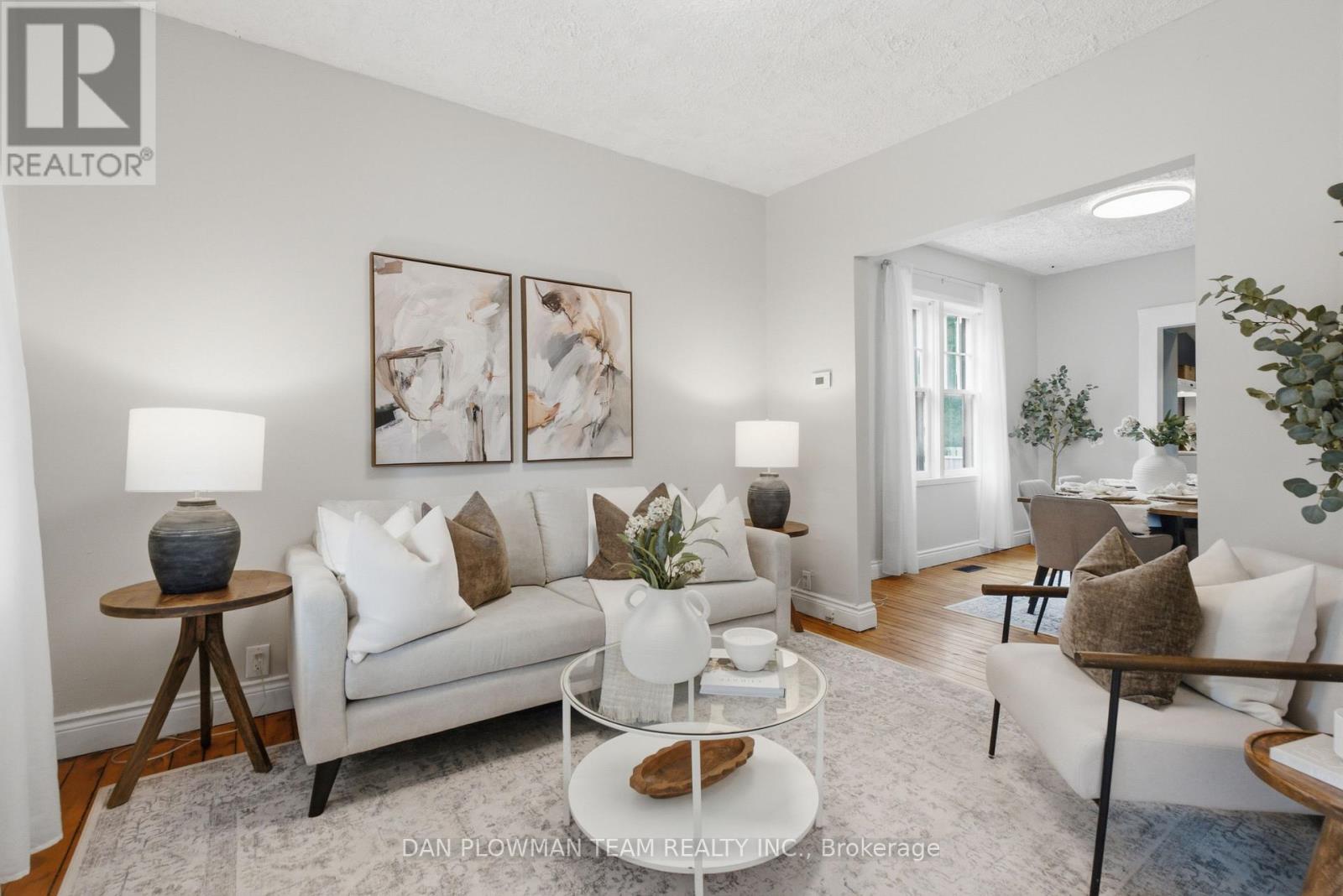 265 Haig Street Property Photo 2