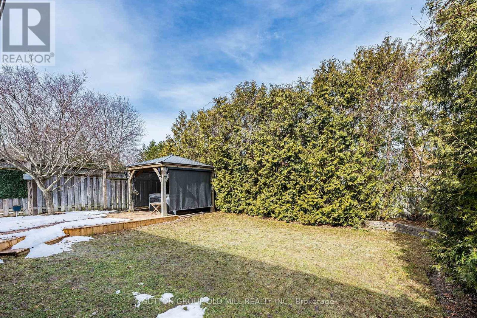 501 Sundown Crescent Property Photo 42