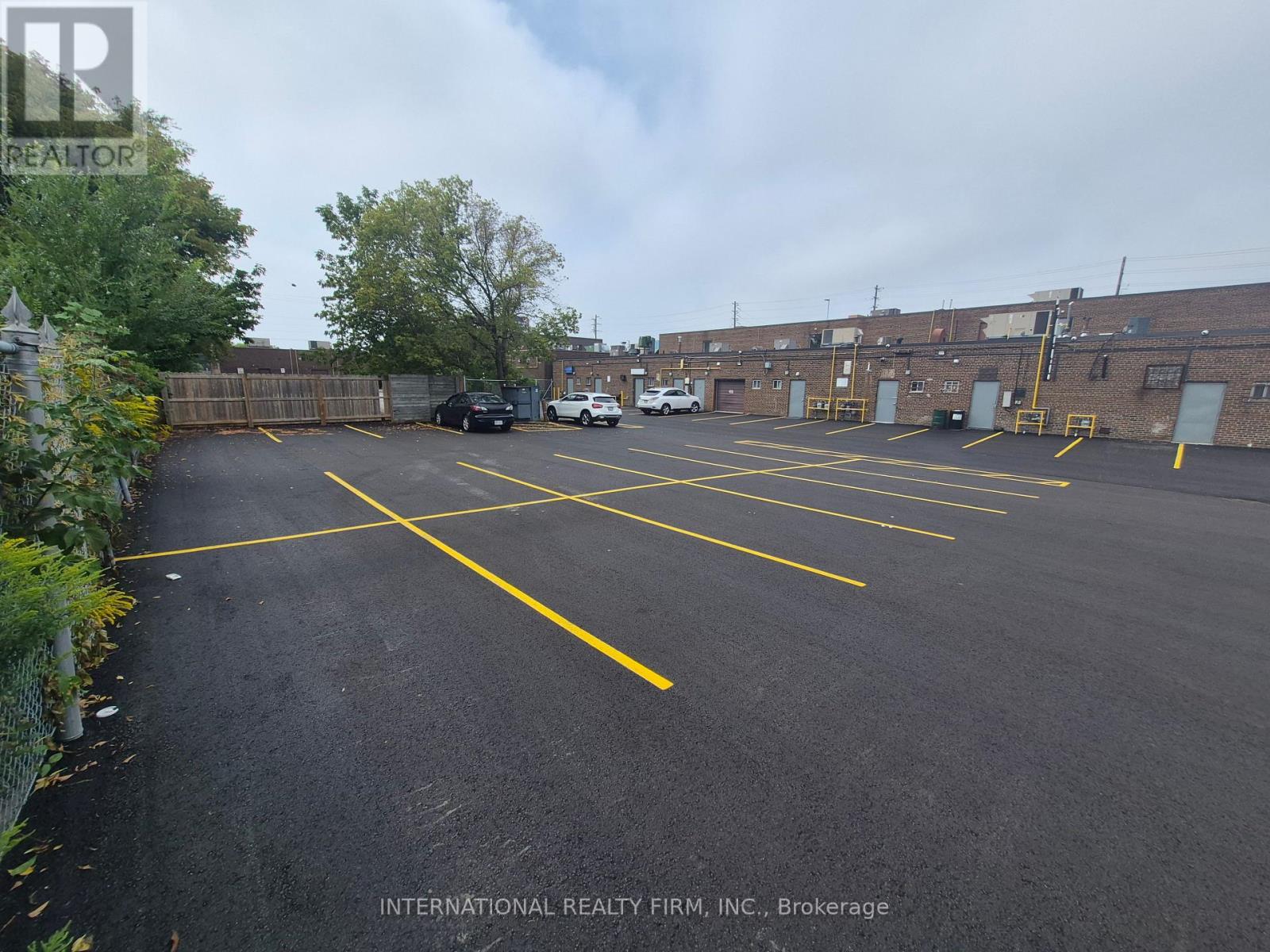 7 - 4455 Sheppard Avenue E Property Photo 4
