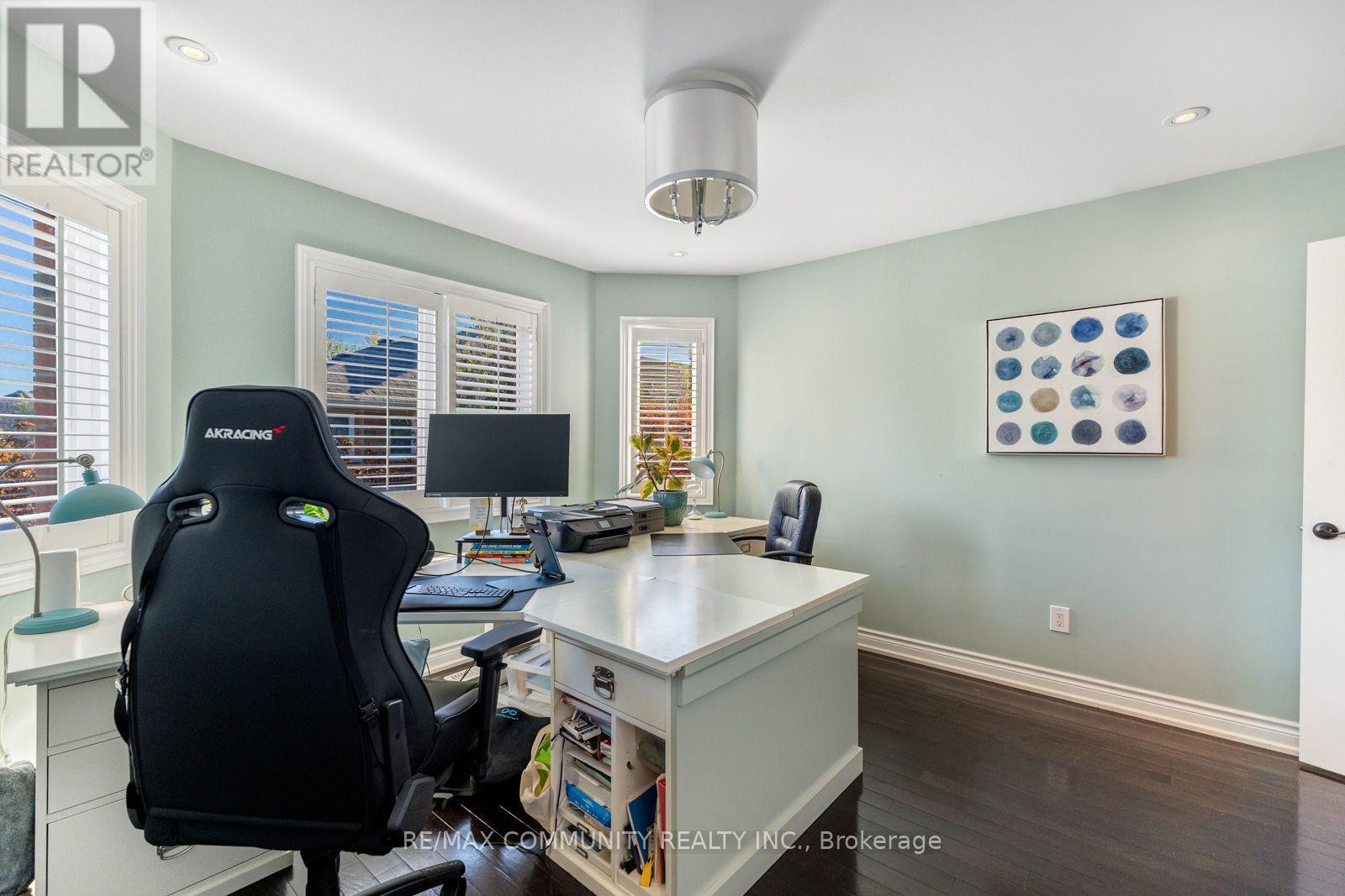 353 Shipway Avenue Property Photo 25