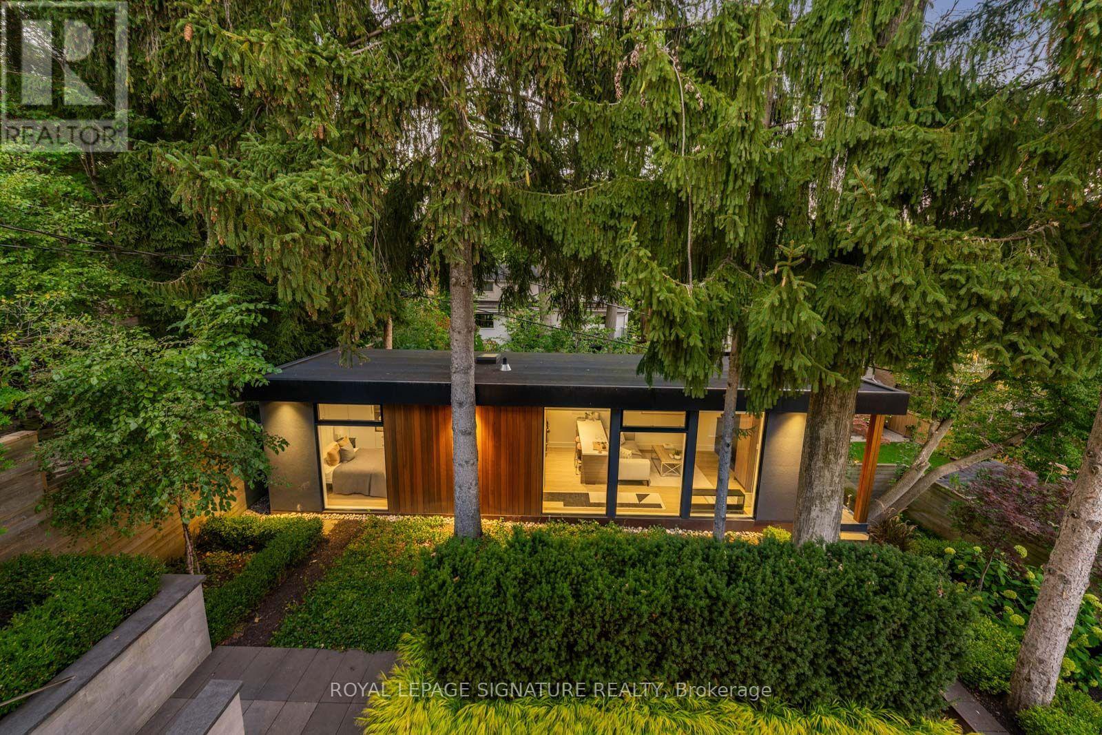8 Fallingbrook Wood Property Photo 6