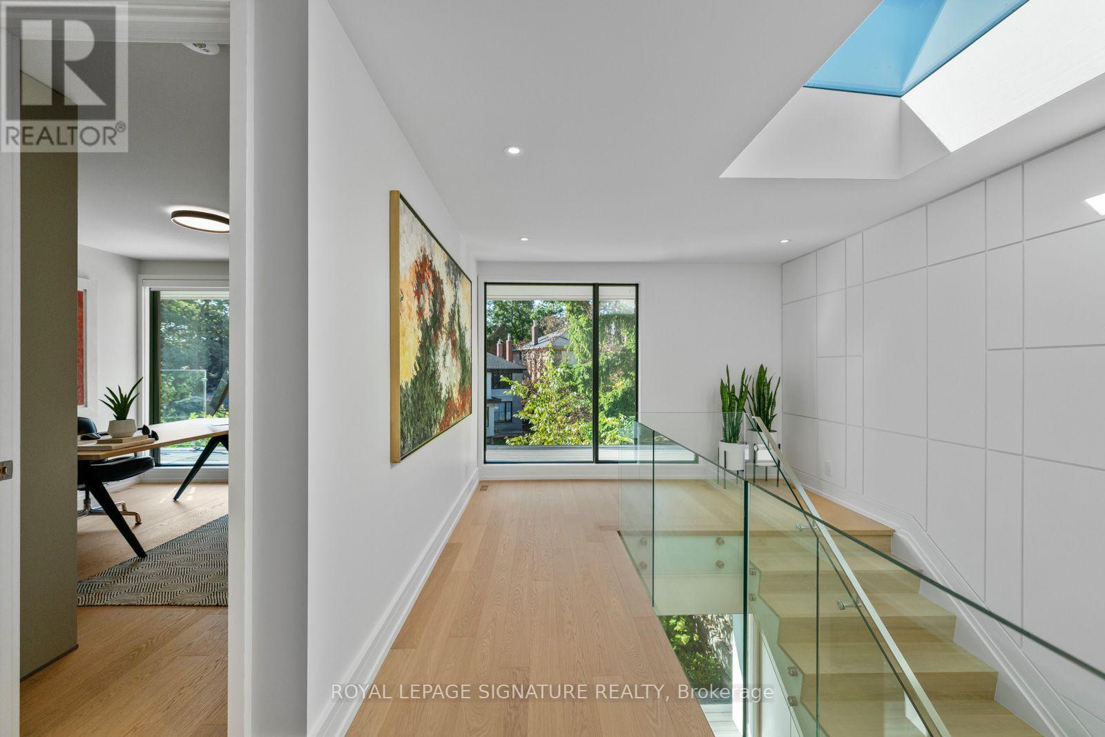 8 Fallingbrook Wood Property Photo 24
