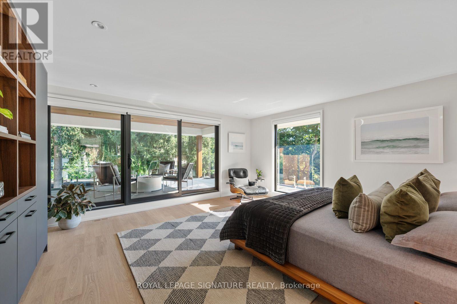 8 Fallingbrook Wood Property Photo 26