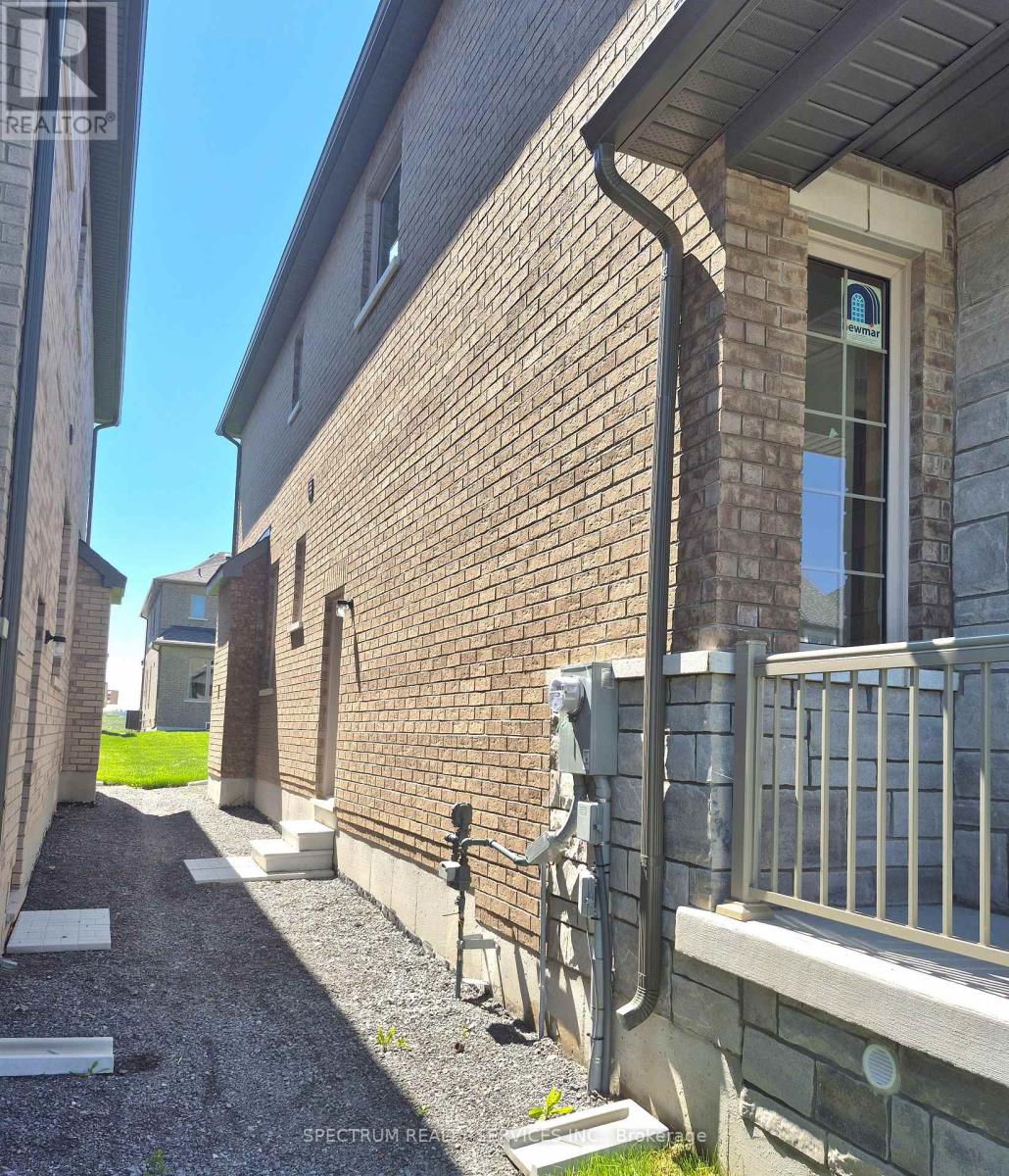 14 Rogerson Street Property Photo 7