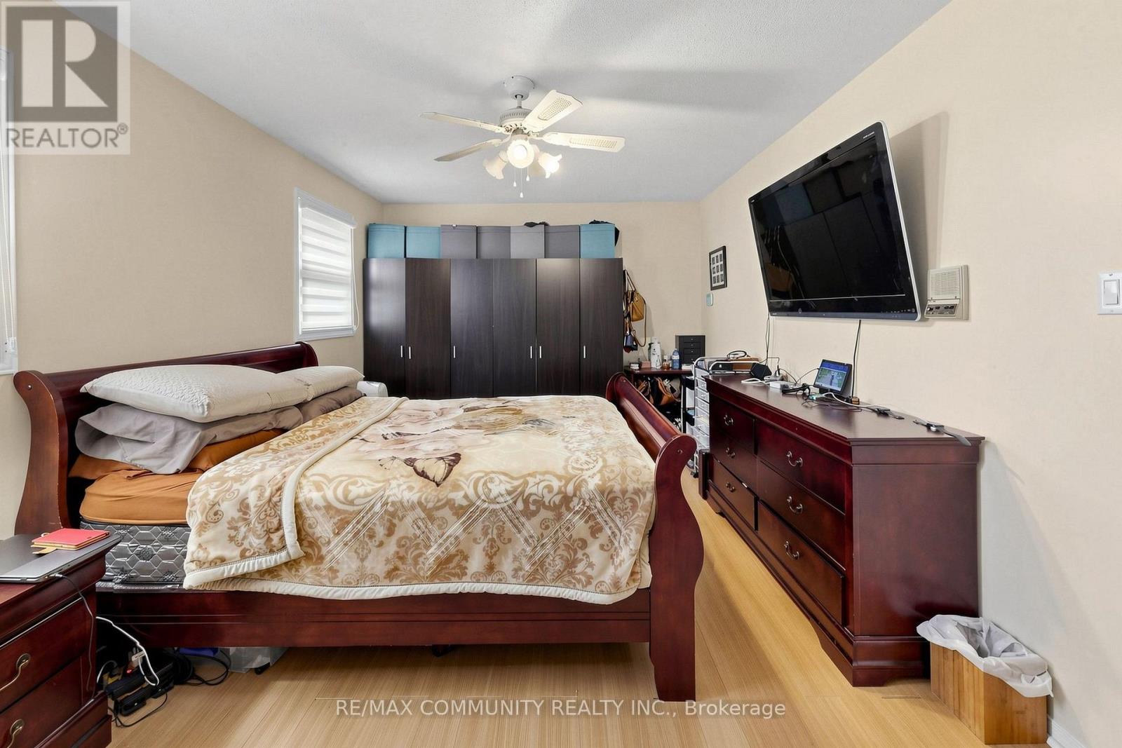 14 Presidents Court Property Photo 23