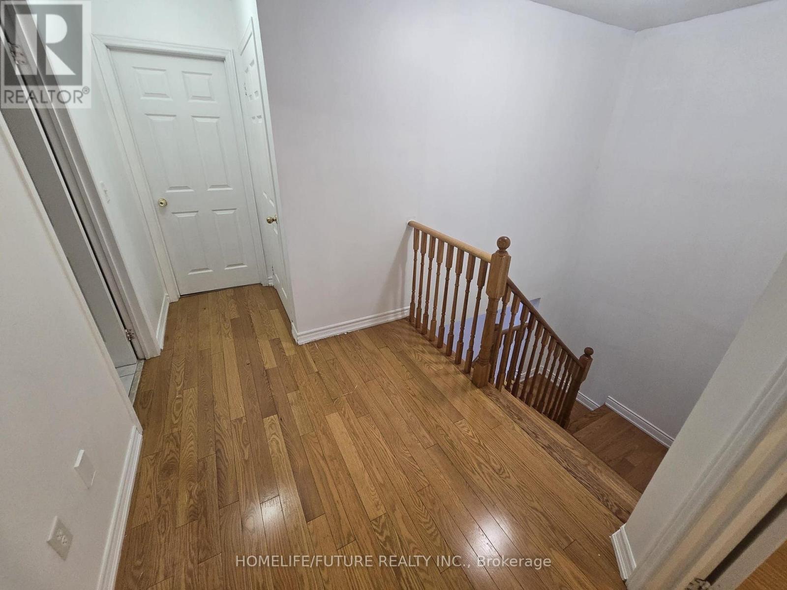 108 Gristone Crescent Property Photo 2