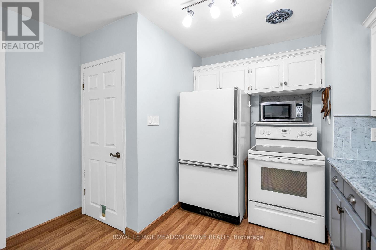 48 Garside Avenue Property Photo 10