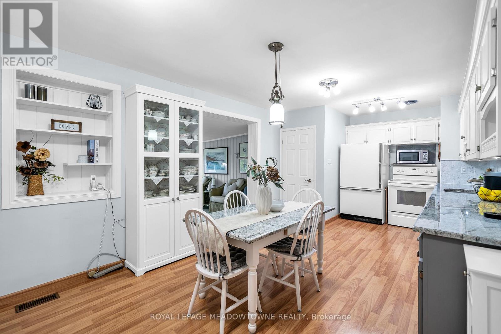 48 Garside Avenue Property Photo 13