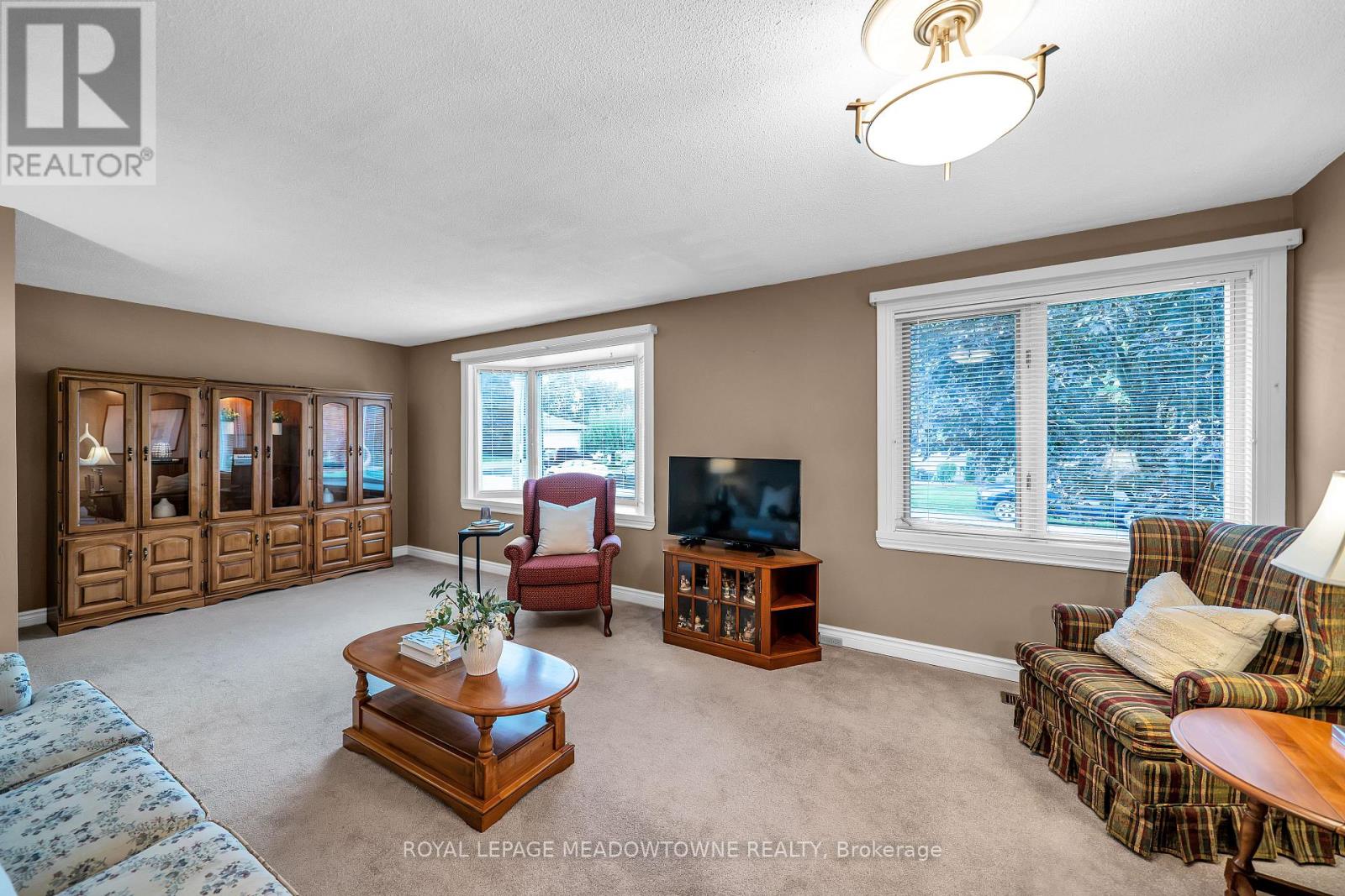 48 Garside Avenue Property Photo 24
