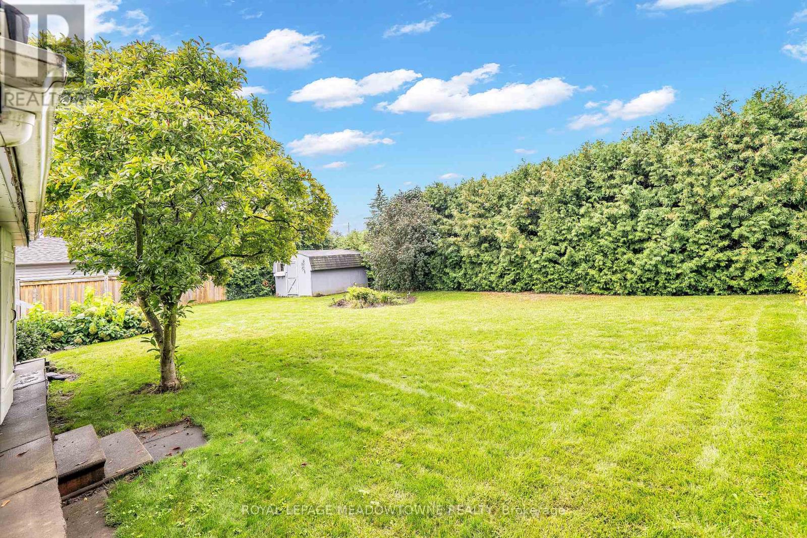 48 Garside Avenue Property Photo 43