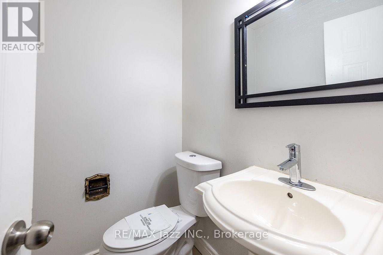 930 White Ash Drive Property Photo 16