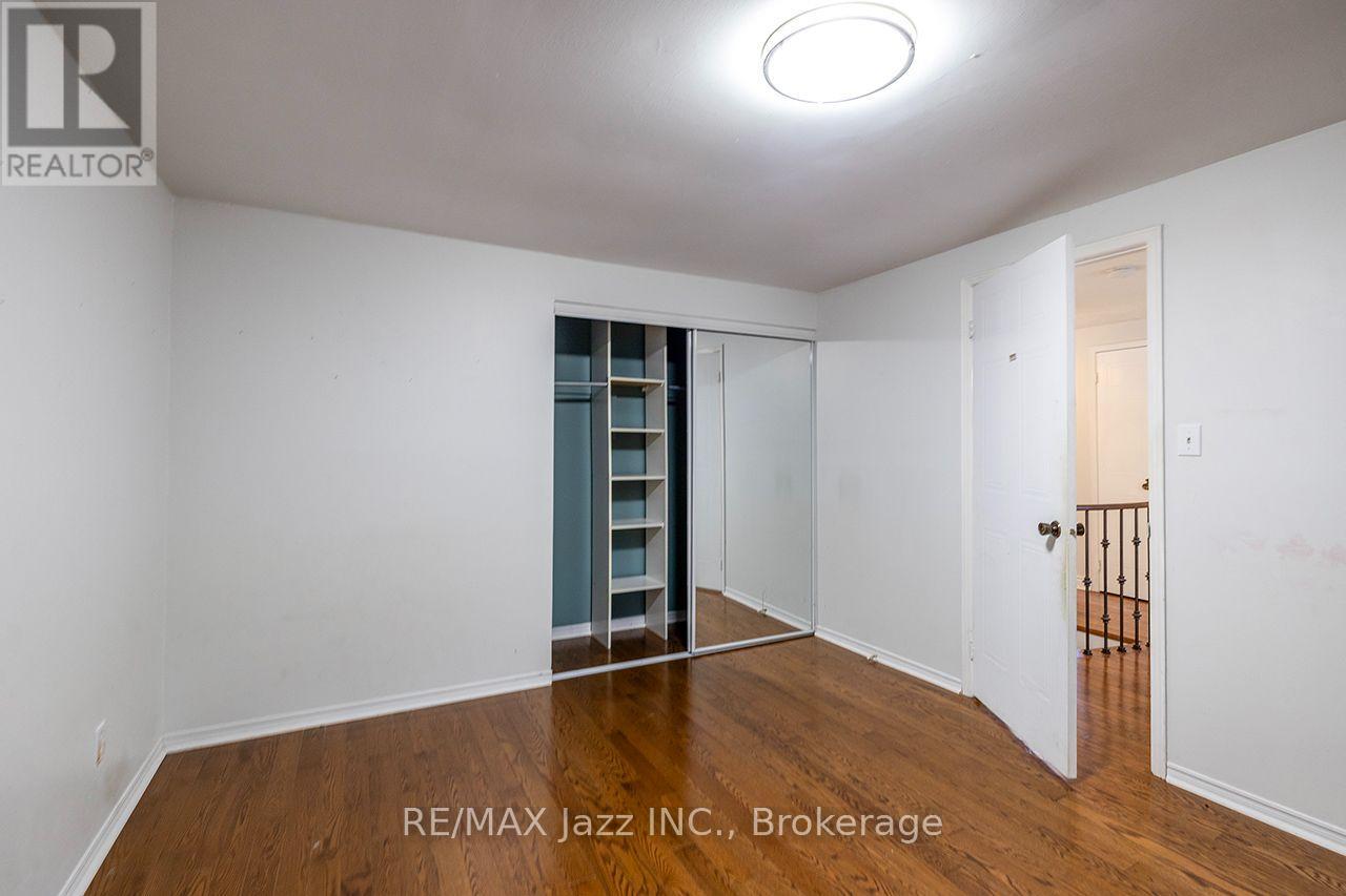 930 White Ash Drive Property Photo 28