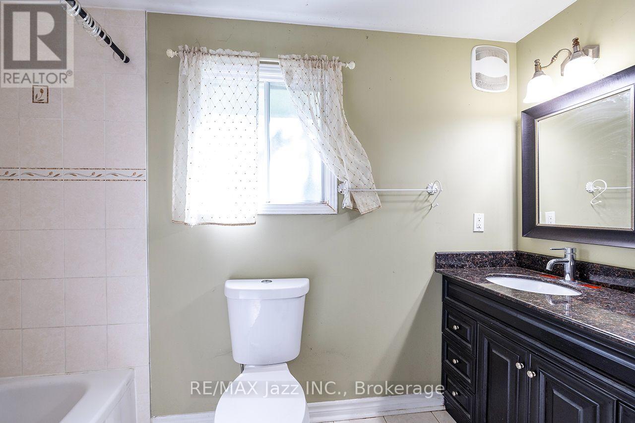930 White Ash Drive Property Photo 32
