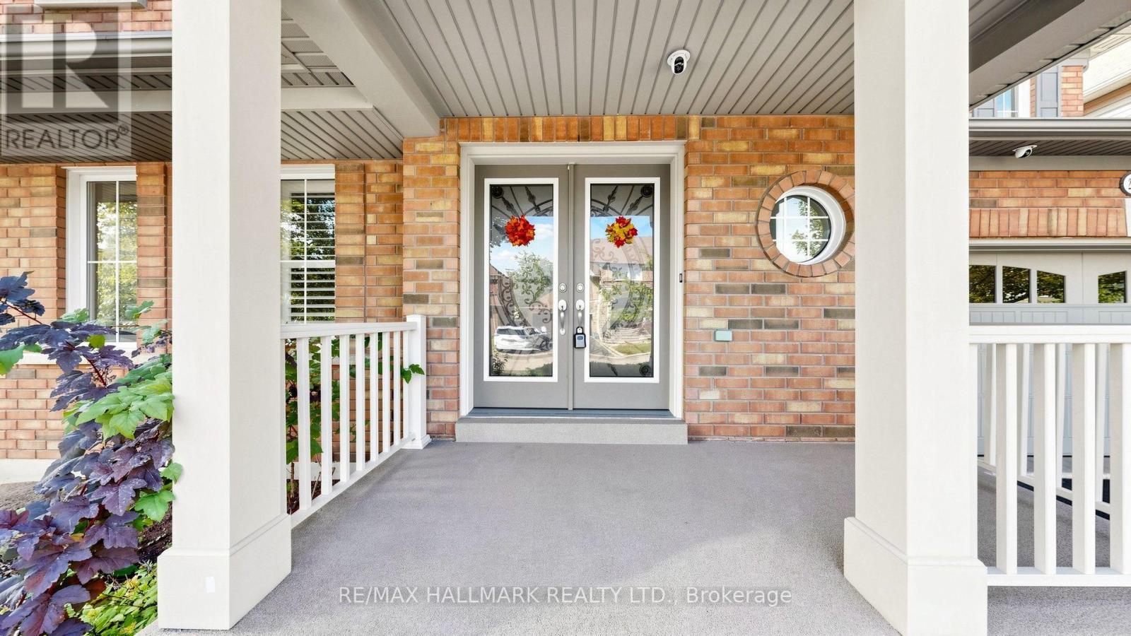 2279 Hackett Place Property Photo 3