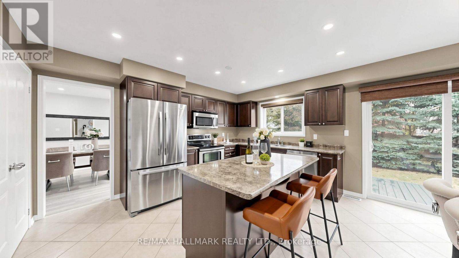2279 Hackett Place Property Photo 15